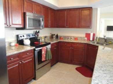 Fully equipped kitchen with granite counter tops